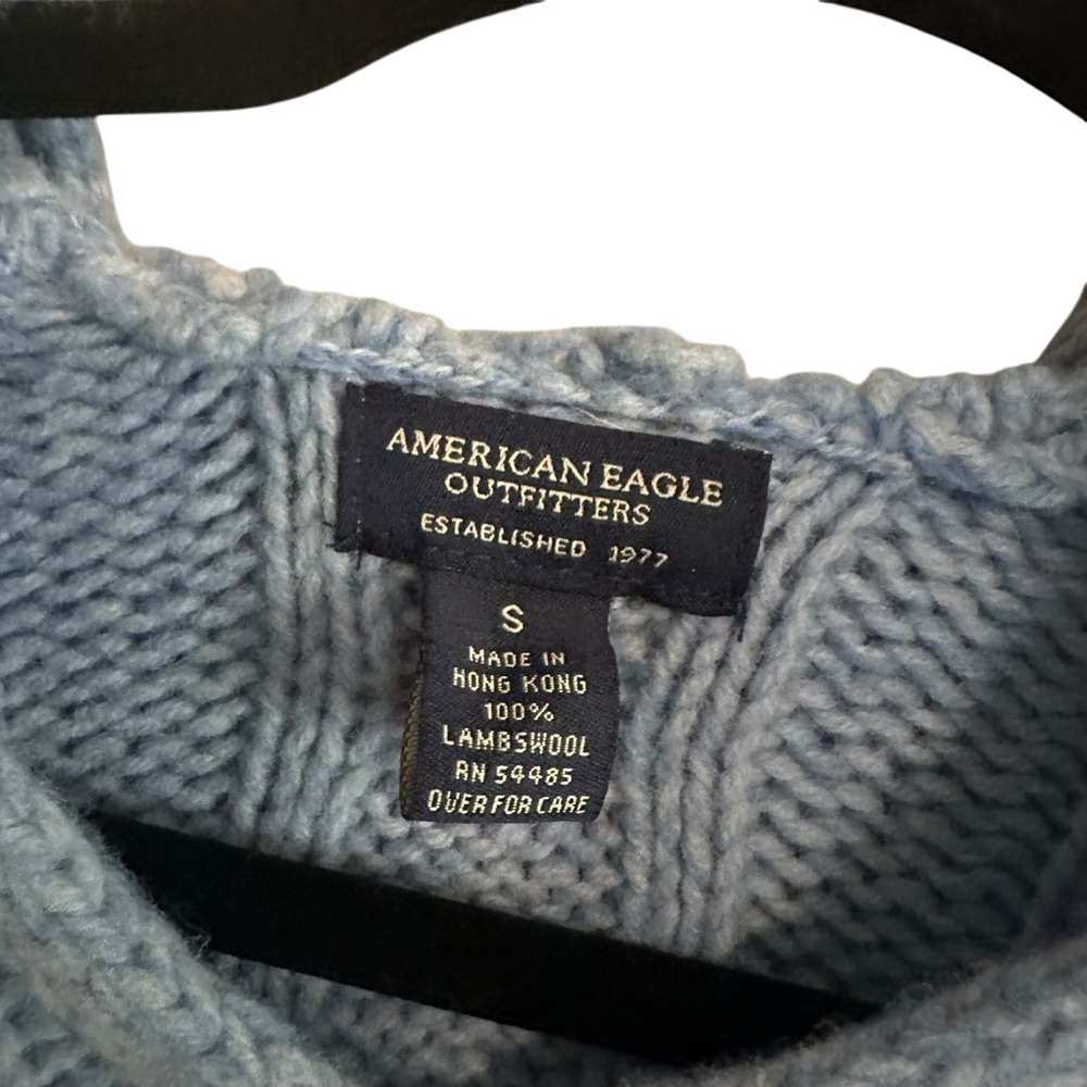 American Eagle Lightweight Blue Cable Knit Hooded Sweater Size Small - Picture 6 of 6